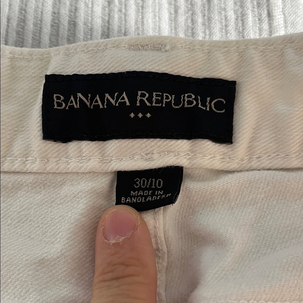 Women's White Jeans - Picture 2 of 4